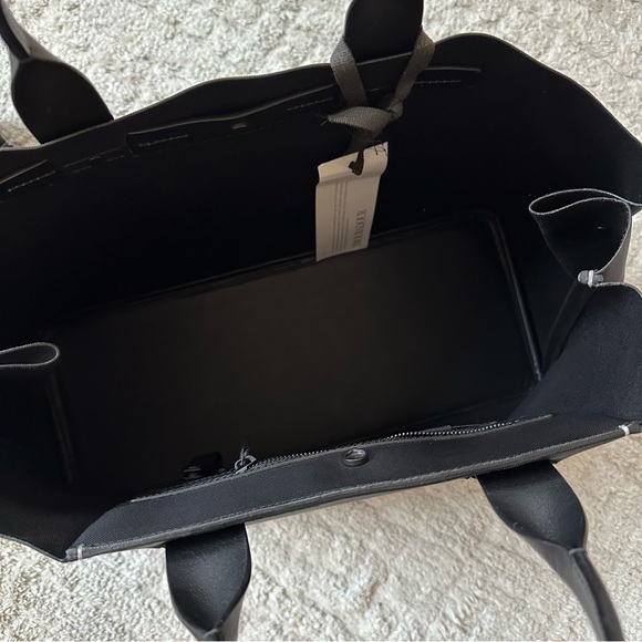 Troubadour x THEORY Featherweight Tote Bag - Picture 2 of 3